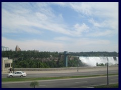 Niagara Falls 68 - Niagara Pkwy, Canada and USA